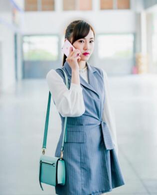 90后演员文予琪主演都市情感剧《茉莉》曝剧照