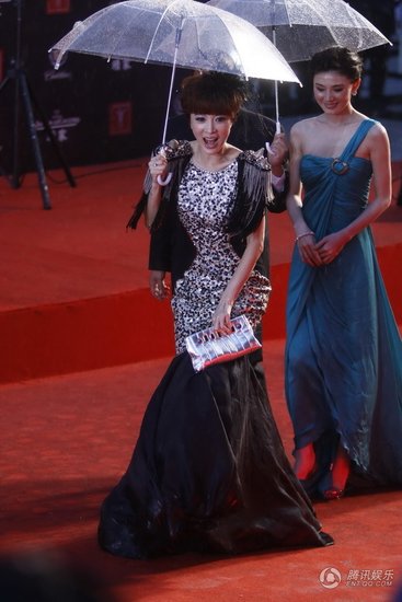 红毯独家专访<em>金巧巧</em>:解读新戏《<em>杨门女将</em>》_娱