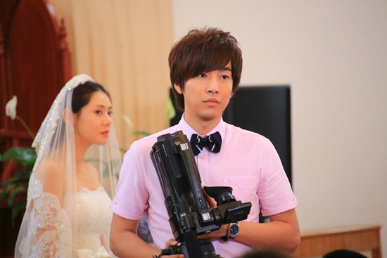 邹廷威加盟《华丽上班族》 演绎职场“厚黑学”