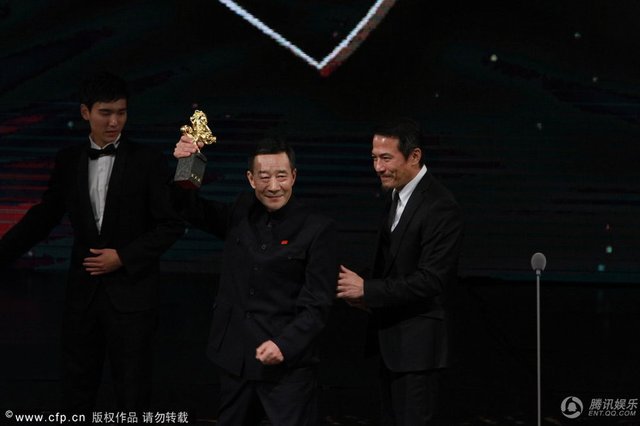 章子怡首获金马影后图片
