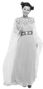 龚琳娜：对雷神称号并不在意 只是不想重复自己