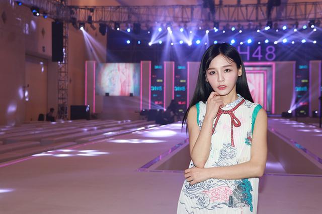 SNH48风尚女神:戴萌时刻要美，曾艳芬讨厌可爱_娱乐_腾讯网