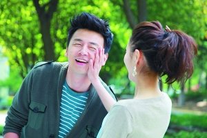 雷佳音演海派剧《断奶》讲上海话 改东北口音