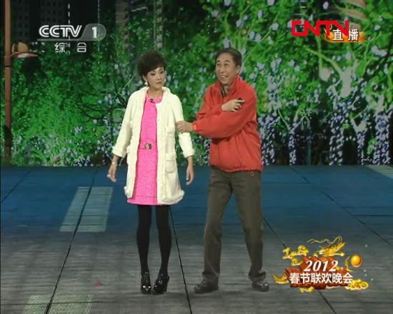  冯巩春晚小品 还演老好人 搭档非牛莉阎学晶 _