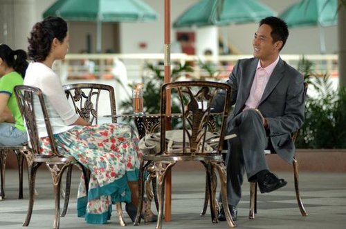 《不如跳舞》明日开播 剧中“三角恋情”引关注