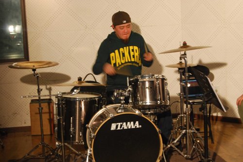 西游乐队打造数字广播台歌《身在北京城》