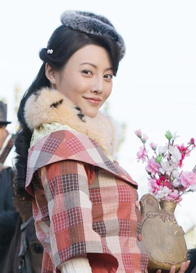 《左手劈刀》卫视热播 管乐式年代白富美受追捧