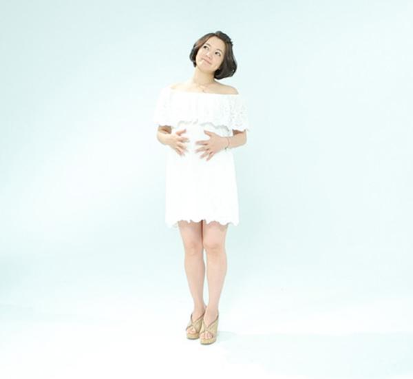 阿雅自曝怀女儿 晒巨肚为《来吧孩子》站台