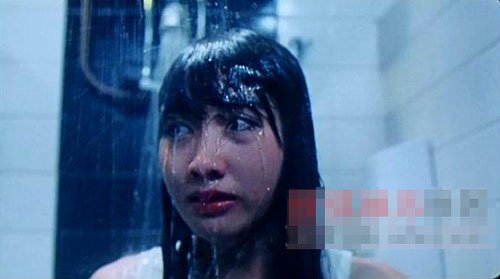 被妈妈的仇家轮奸剧照