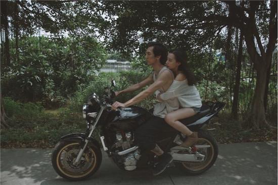 袁百梓卉《江湖水》上演绝地逃亡 智勇双全获观众点赞