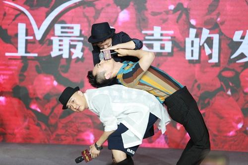 《陆垚》发布会焦俊艳桌咚朱亚文! man爆全场