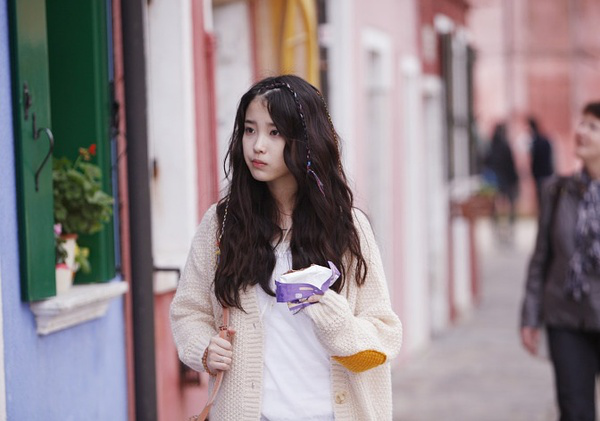 她是韩版若曦,如今和刘诗诗一样恋大叔