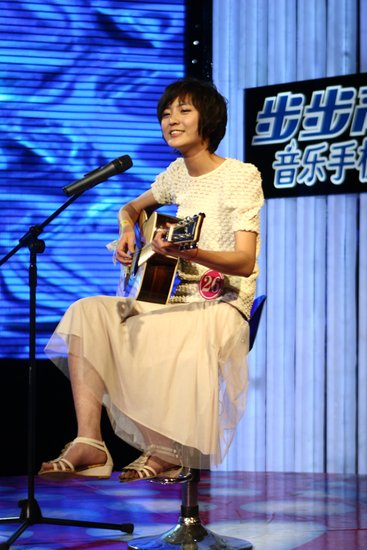 火星才女王蓦然歌已成诗 清新原创怀念父亲