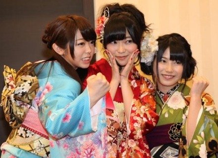 AKB峯岸南与HKT指原莉乃等举行成人仪式(图