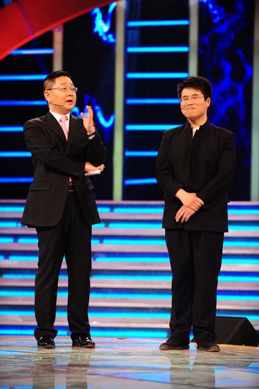 《非你莫属》"不读书哥"引男女BOSS起内讧