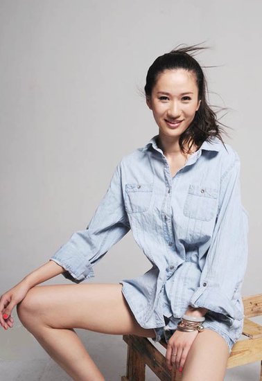 《潜规则》选秀吸引艺人参加 与草根同台竞技