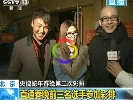 蛇年春晚二彩节目微调：大腕缺席 零点前仍超时