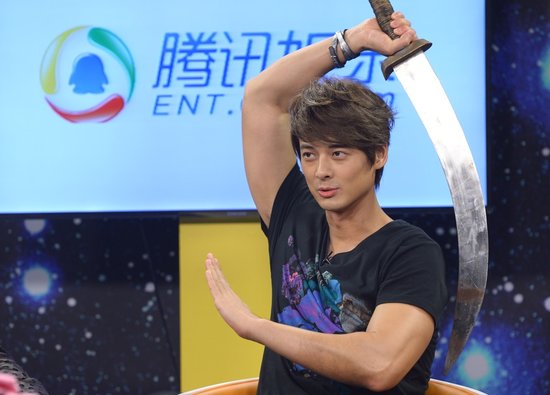 《花木兰传奇》做客 新花木兰和敌人谈恋爱