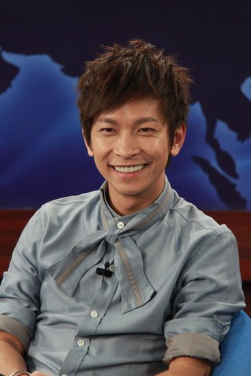 张智成做客自曝暗恋经历 为表妹梁静茹感到幸