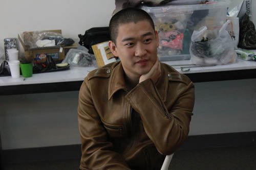 曹云金已获蛇年春晚邀请 相声会出现骑马舞