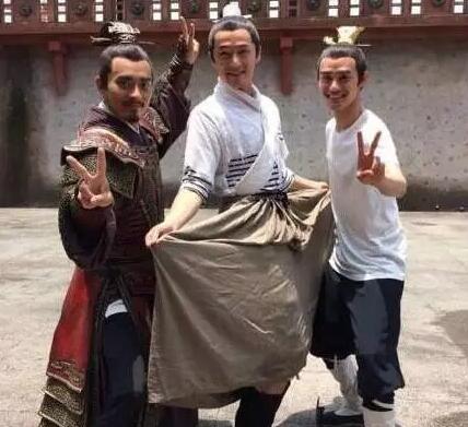 文章配图