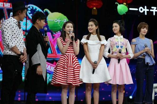 张雪迎机智应对天天兄弟 18岁萝莉逗趣说情话