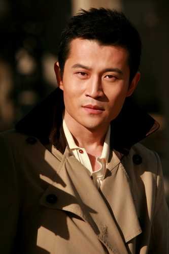 章劼拍戏辛苦当场晕倒众演员现学现卖全力救护