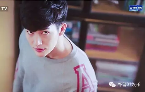 最近火到炸裂的梨涡男神，push一生推！