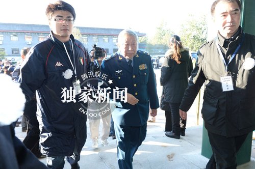 李默然追悼会今晨举行 众老友泪别辽艺之魂