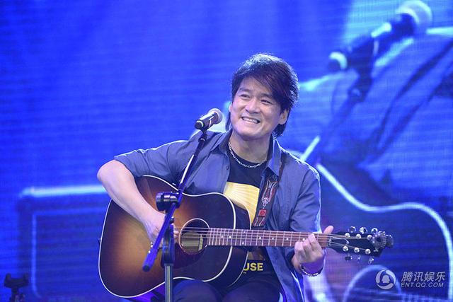 中央车站首演：光复南路的木棉花在广州盛开