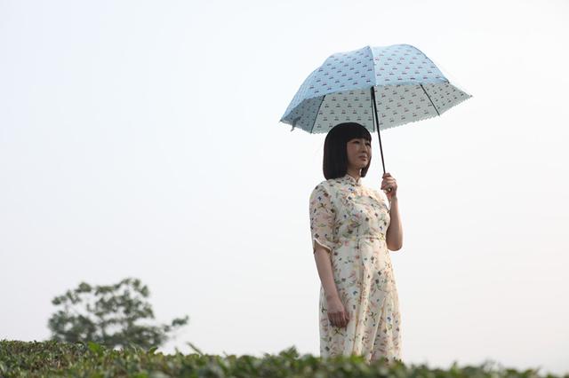 《无法证明》证明爱情 买红妹守候真爱20年