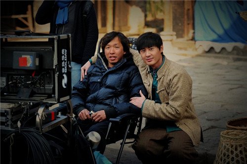 张帅《郎本无情》戏份杀青 过人演技拍哭导演