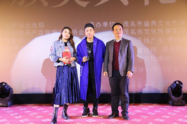 低调组合《终点起点》斩获十大原创金曲 