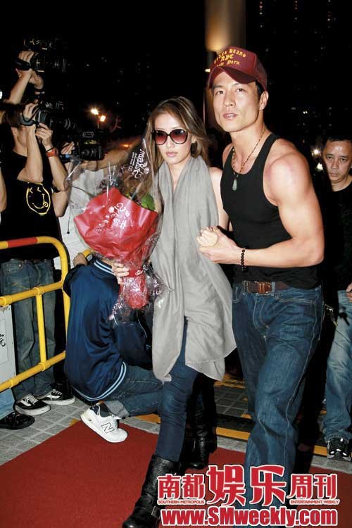  张柏芝产子 引发经济效应谢家二子身价千万_