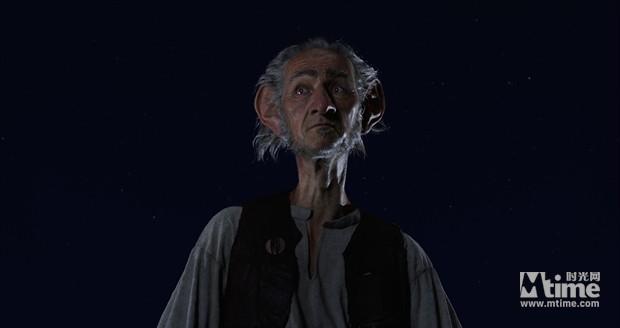 斯皮尔伯格《吹梦巨人》曝新预告 巨人登场 _娱乐_腾讯网