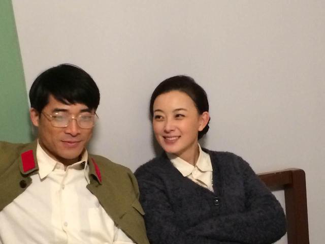 《马兰谣》热播 主演徐杰朱研重回马兰基地