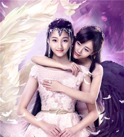 关晓彤赶戏不忘发福利 鞠婧祎总攻上线撩妹不