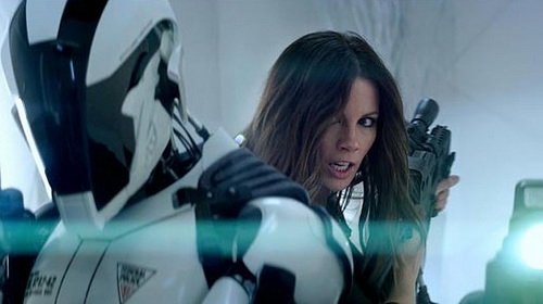 《全面回忆》玩弄记忆 借科幻聚焦残酷现实