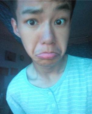 《艺路》热拍 田瑞辉被封“蛇精病使者”