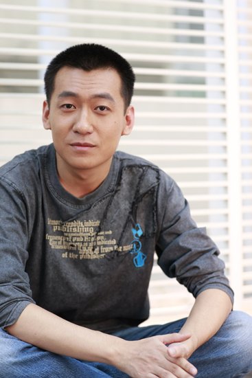 电视剧《莲花》热拍 演员戚九洲对戏李小冉