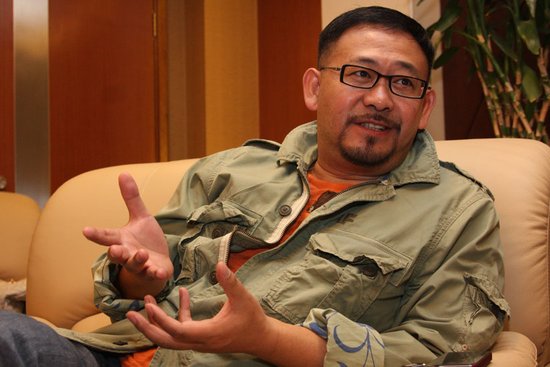  姜武 : 女人 越宠越美 《 女人 如花》诠释结巴男人