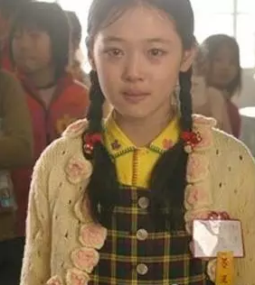 她是韩版欧阳娜娜，从国民妹妹到国民弃妇