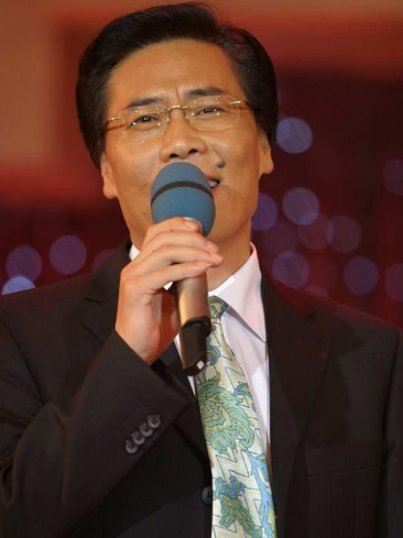 59岁相声演员笑林去世 哈文李菁证实消息表哀悼