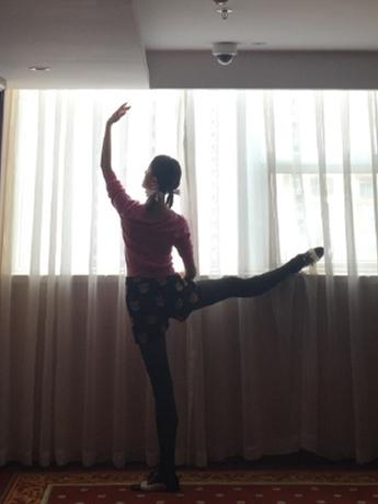 《解密》学霸晒芭蕾技能 你居然是这样的杨懿