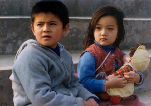 <em>李小璐女儿正面照</em>曝光 细数李小璐成名史(图)_