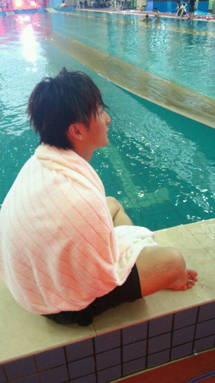 <em>微信</em>日报:方力申回忆奥运 容祖儿自称长腿<em>小妹</em>