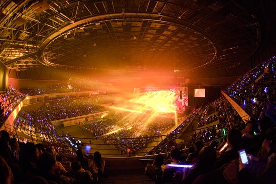 凤凰传奇门票销售火爆 太原站加开五条订票热线