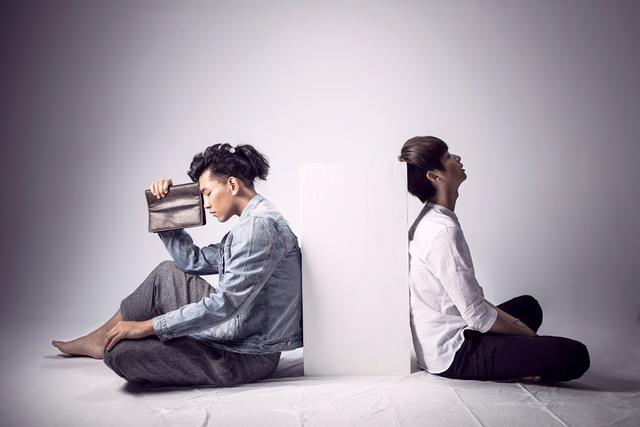 蔡照陈秋实发行首支单曲 完美诠释《两小无猜》