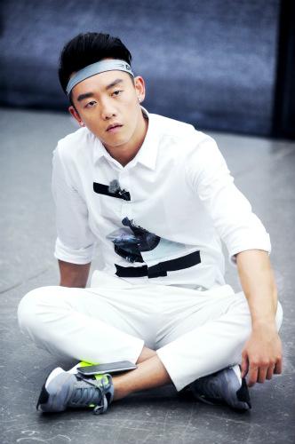 《 跑男 3》 演唱会 特辑惊喜多 郑恺修炼有秘籍 