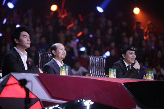 《直通春晚》18进10首场选拔 平安张赫宣晋级